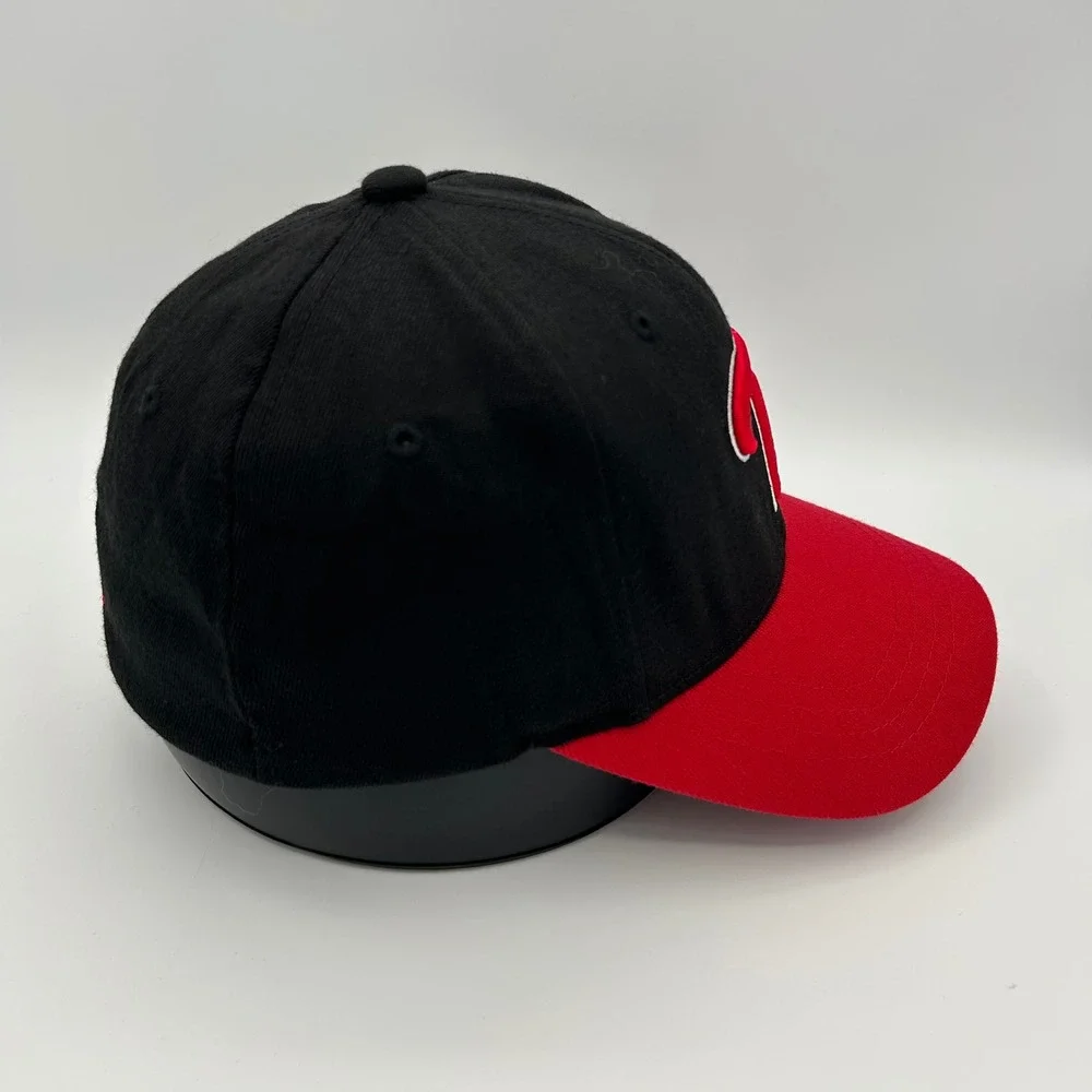 LG Twins Hat ATC Flexfit Baseball Cap Mens S-M Black Red KBO League Sporty
